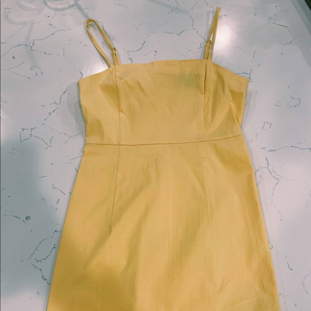 Mini Yellow forever 21 dress